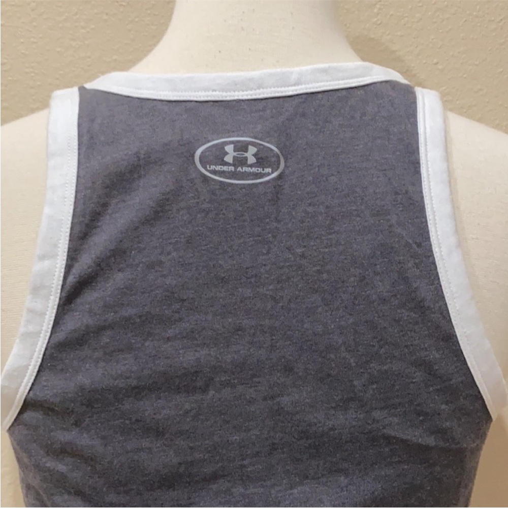 Under Armour - Picture 4 of 7